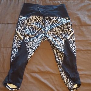 Lululemon crop